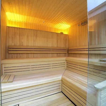 Devin Spa Hotel ホテル